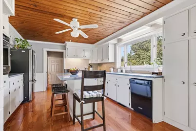 355 Tyler St, Dracut, MA 01826 - Photo 5