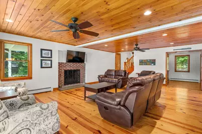 10 Klondike Rd, Dudley, MA 01571 - Photo 11