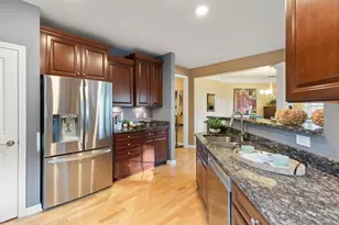 23 Augustus Ct, Reading, MA 01867 - Photo 7