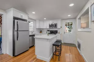 13 Cedar St, Chelmsford, MA 01863 - Photo 5
