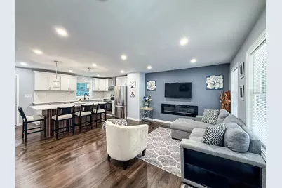 107 Olive St, Ashland, MA 01721 - Photo 3