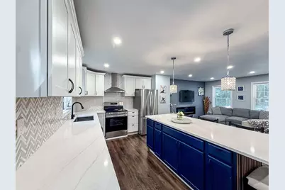 107 Olive St, Ashland, MA 01721 - Photo 7