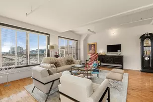 210 Lincoln St, Boston, MA 02111 - Photo 11