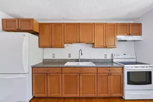 20 Beacon Ave, Newburyport, MA 01950 - Photo 11