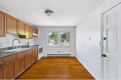 20 Beacon Ave #3, Newburyport, MA 01950 - Photo 9
