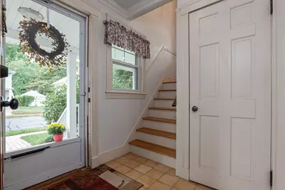 34 Fernwood Ave, Haverhill, MA 01835 - Photo 7