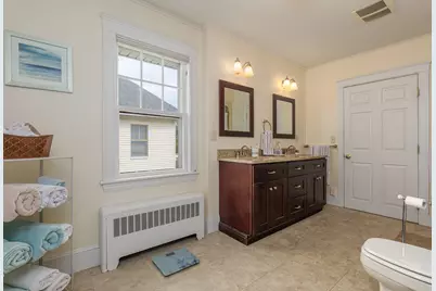 34 Fernwood Ave, Haverhill, MA 01835 - Photo 17