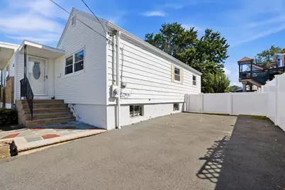 195 Mills Ave, Revere, MA 02151 - Photo 3
