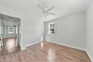 240 Irvington, New Bedford, MA 02745 - Photo 13