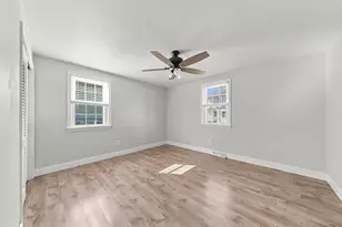 240 Irvington, New Bedford, MA 02745 - Photo 11
