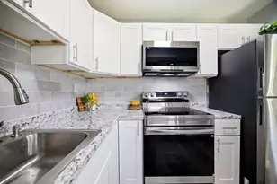 25 Nassau Dr, Springfield, MA 01129 - Photo 5