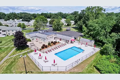 25 Nassau Dr #25, Springfield, MA 01129 - Photo 1
