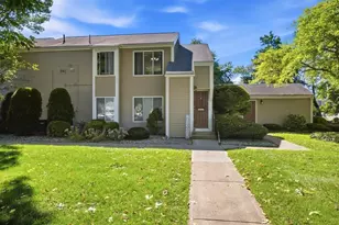25 Nassau Dr, Springfield, MA 01129 - Photo 3