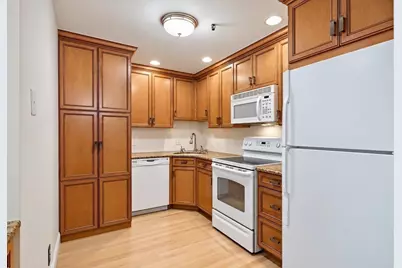 510 Revere Beach Blvd #104, Revere, MA 02151 - Photo 9