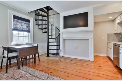 2 Court Street #3, Newburyport, MA 01950 - Photo 7