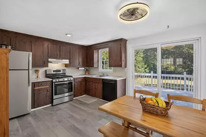 39 Kerrywood Dr, Falmouth, MA 02536 - Photo 7