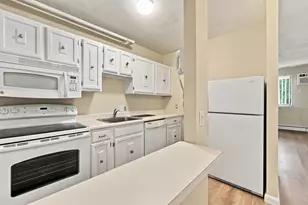 17 Davis Rd, Acton, MA 01720 - Photo 3