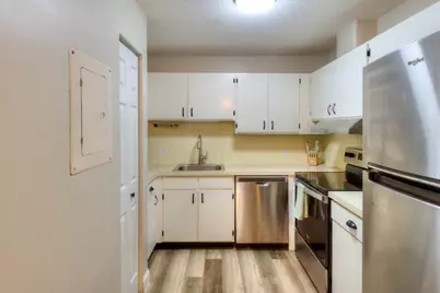 16 Thayer Pond Dr #16, Oxford, MA 01537 - Photo 5