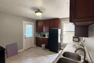 1428 Water St, Fitchburg, MA 01420 - Photo 9