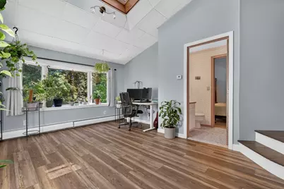 8 Lyndale Rd, Worcester, MA 01606 - Photo 7