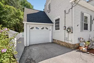8 Lyndale Rd, Worcester, MA 01606 - Photo 3