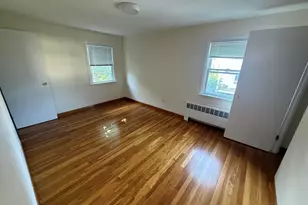 42 Chestnut St, Belmont, MA 02478 - Photo 5