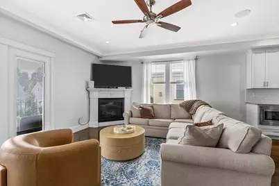 45 Coffey St #6, Boston, MA 02122 - Photo 3