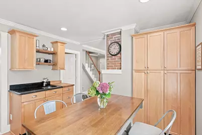 6 Merrill St, Newburyport, MA 01950 - Photo 11