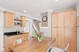 6 Merrill St, Newburyport, MA 01950 - Photo 11