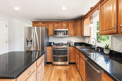 264 Bay Rd, Easton, MA 02334 - Photo 17