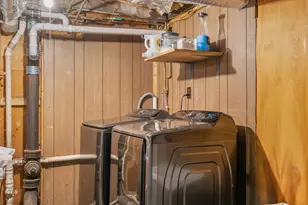 29 Sterling St, Weymouth, MA 02188 - Photo 29