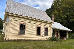 9 River St, Colrain, MA 01340 - Photo 3