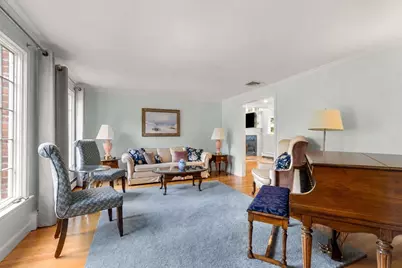 9 Eisenhower Circle, Wellesley, MA 02482 - Photo 13