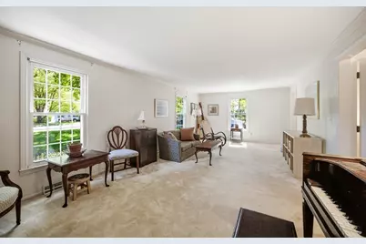 64 Cambridge Cir, Longmeadow, MA 01106 - Photo 17