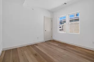 146 Jaques St, Somerville, MA 02145 - Photo 15