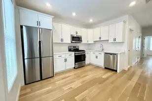 310 Chelsea St, Boston, MA 02128 - Photo 5