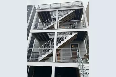 310 Chelsea St, Boston, MA 02128 - Photo 9