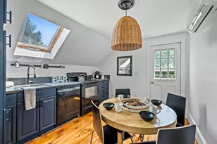 33 Broadway, Rockport, MA 01966 - Photo 11