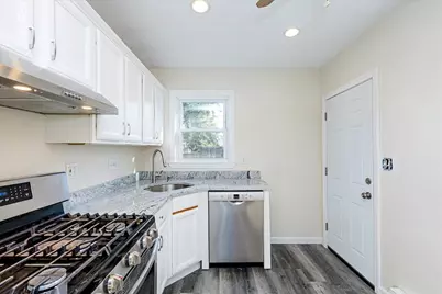 7 Lapham St #7, Medford, MA 02155 - Photo 15