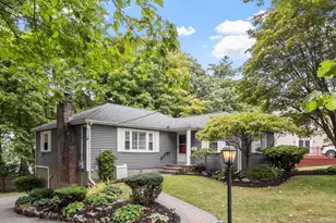14 Steele St, Stoneham, MA 02180 - Photo 1