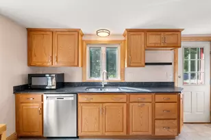 41 Jones Ave, Randolph, MA 02368 - Photo 11