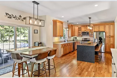 560 Shining Rock Dr, Northbridge, MA 01534 - Photo 15