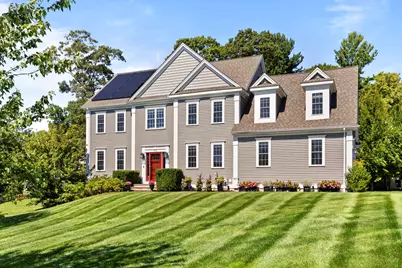 560 Shining Rock Dr, Northbridge, MA 01534 - Photo 1
