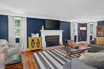 18 Coolidge Cir, Northborough, MA 01532 - Photo 7