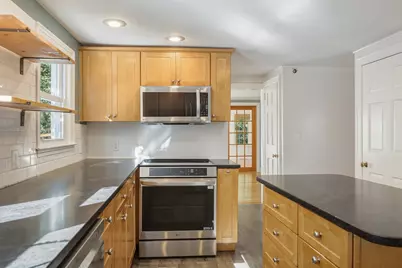 16 Hunting Lane, Wilbraham, MA 01095 - Photo 13
