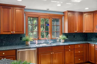 681 High St, Walpole, MA 02081 - Photo 9