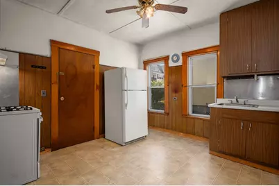 38 Clayton St, Malden, MA 02148 - Photo 27