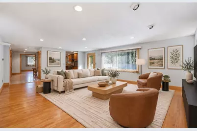 98 Meadowlark Dr, Longmeadow, MA 01106 - Photo 17