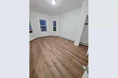 128 Shurtleff St, Chelsea, MA 02150 - Photo 9