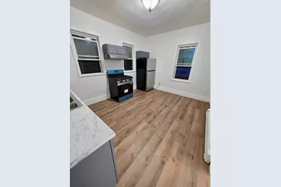 128 Shurtleff St, Chelsea, MA 02150 - Photo 7